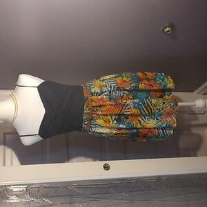 City Triangles Juniors sweetheart-neckline spaghetti strap short dress. Sz M